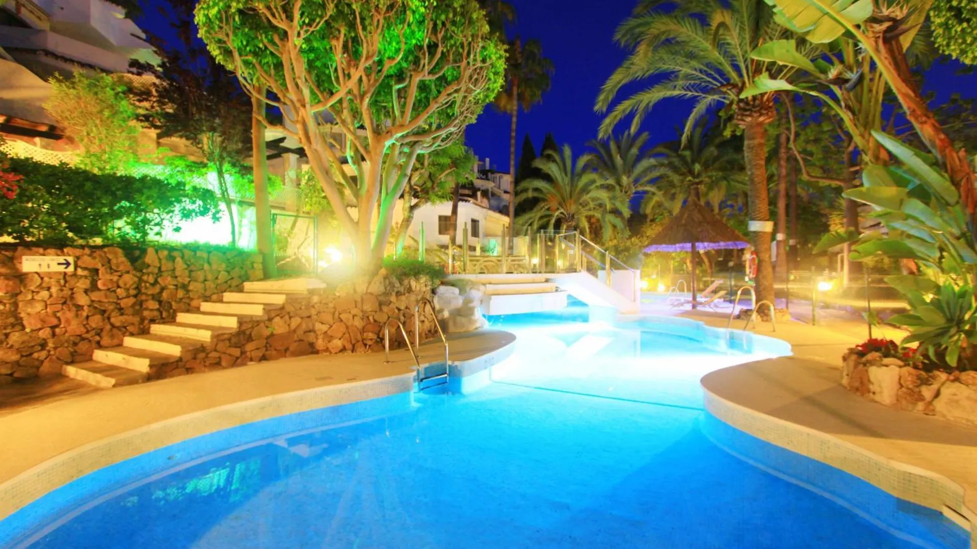 1108 Beachfront 2 Apartments With Roofterrace 80Mtrgt Beach 3 Pools Marbella 0*,